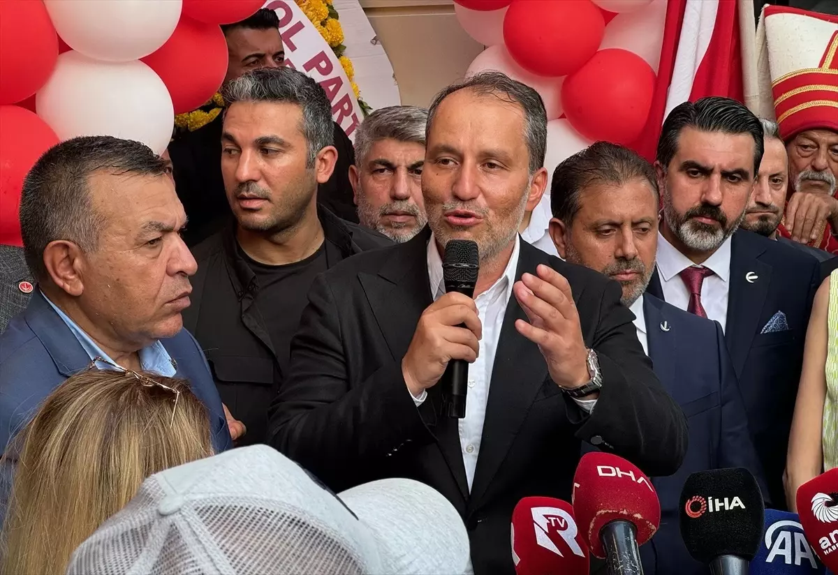Yeniden Refah Partisi Manisa İl Başkanlığı Binası Açıldı